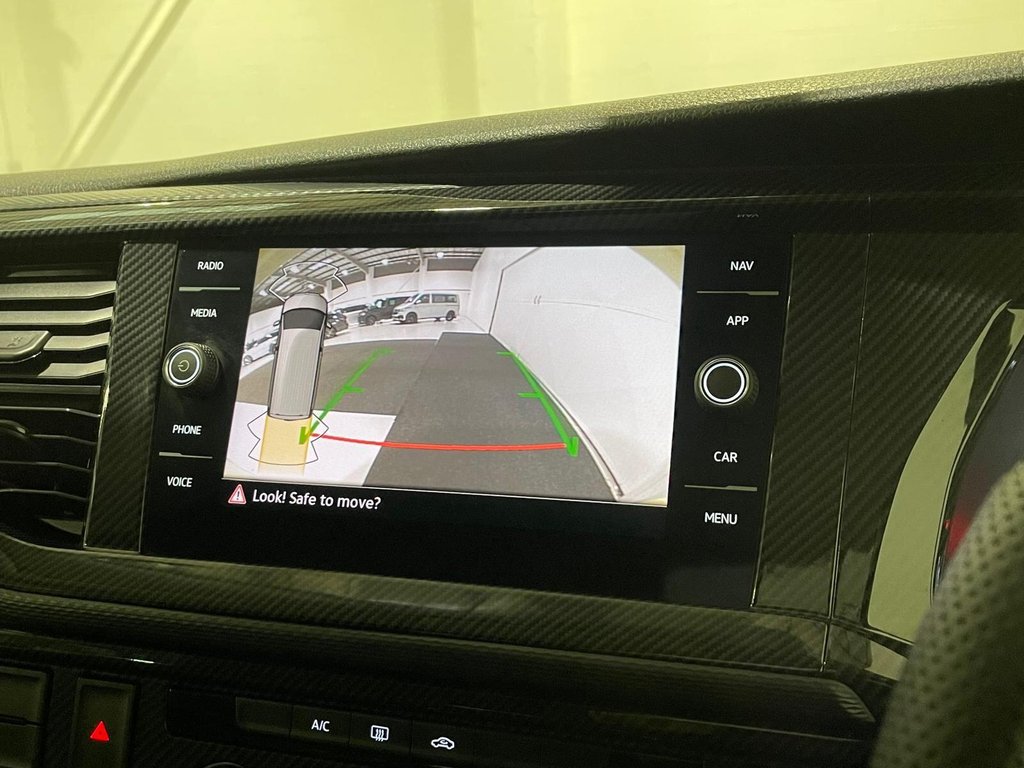 Used Volkswagen Transporter 2023 for sale - 76481711: Photo 14