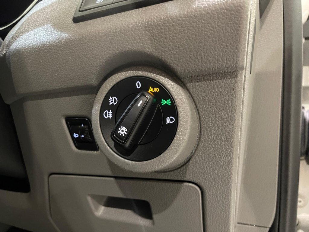 Used Volkswagen Transporter 2023 for sale - 76481711: Photo 24