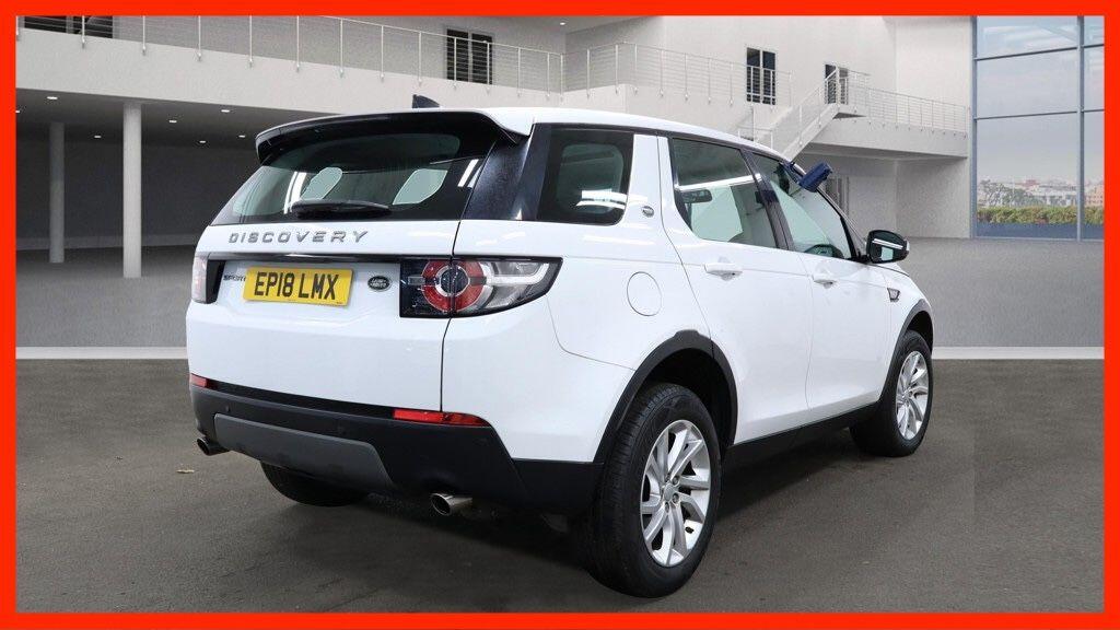 Used Land Rover Discovery Sport 2018 for sale - 76440862: Photo 3