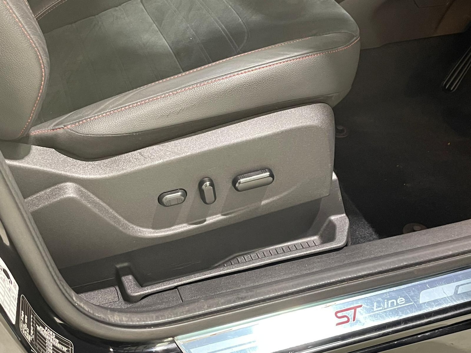 Used Ford Kuga 2020 for sale - 76399044: Photo 27