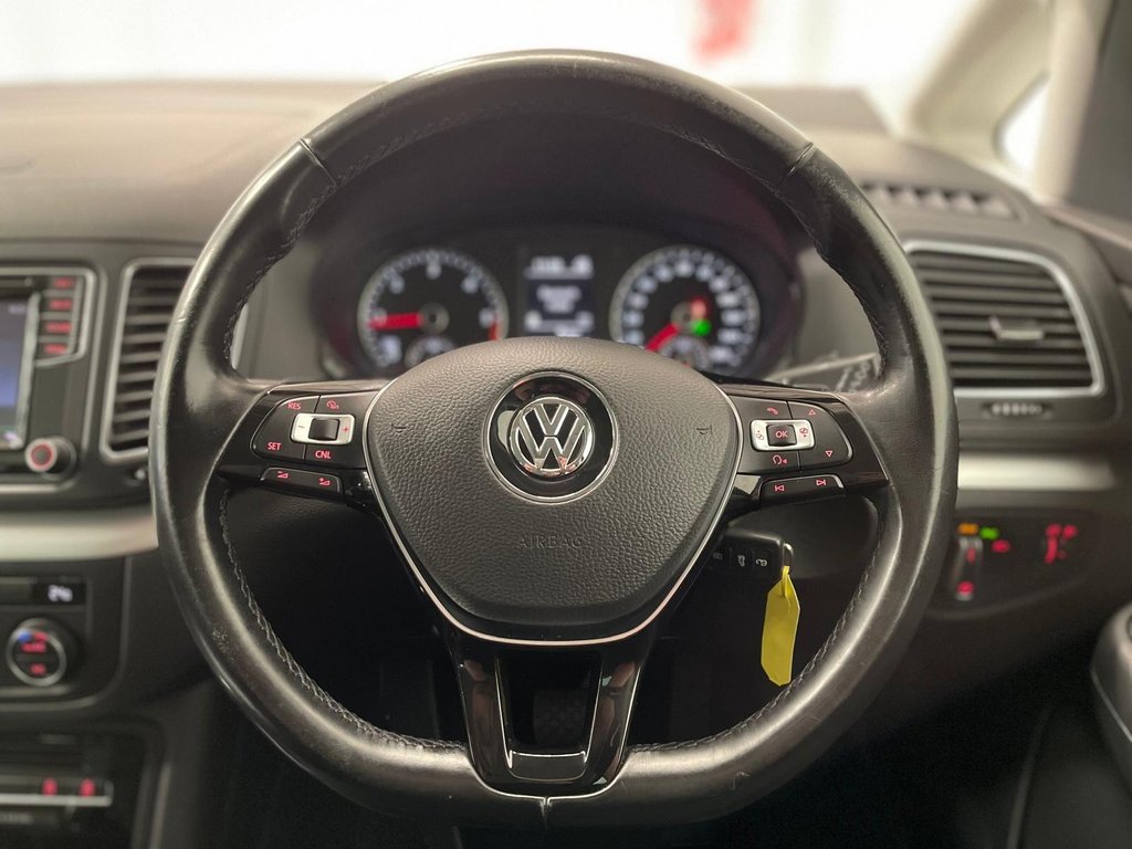 Used Volkswagen Sharan 2016 for sale - 77666644: Photo 11