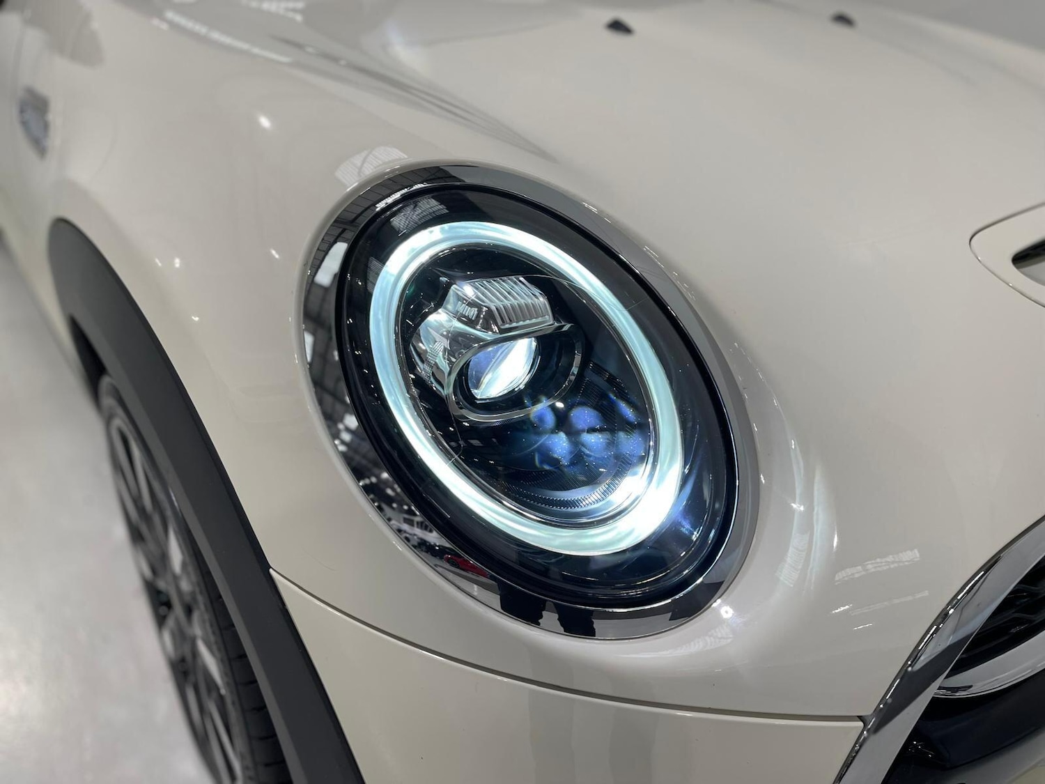 Used MINI Convertible 2021 for sale - 76398819: Photo 43