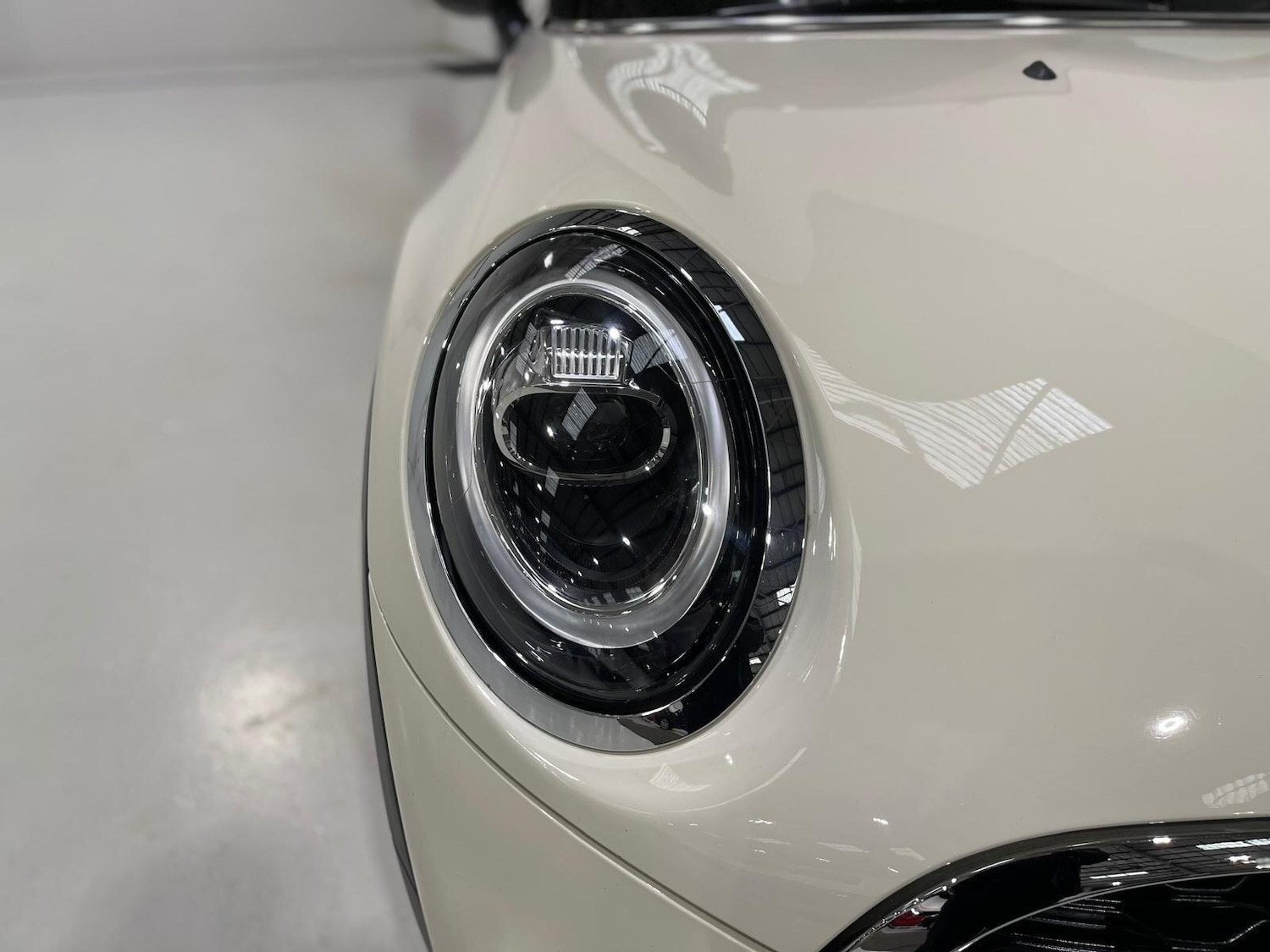Used MINI Convertible 2021 for sale - 76398819: Photo 44