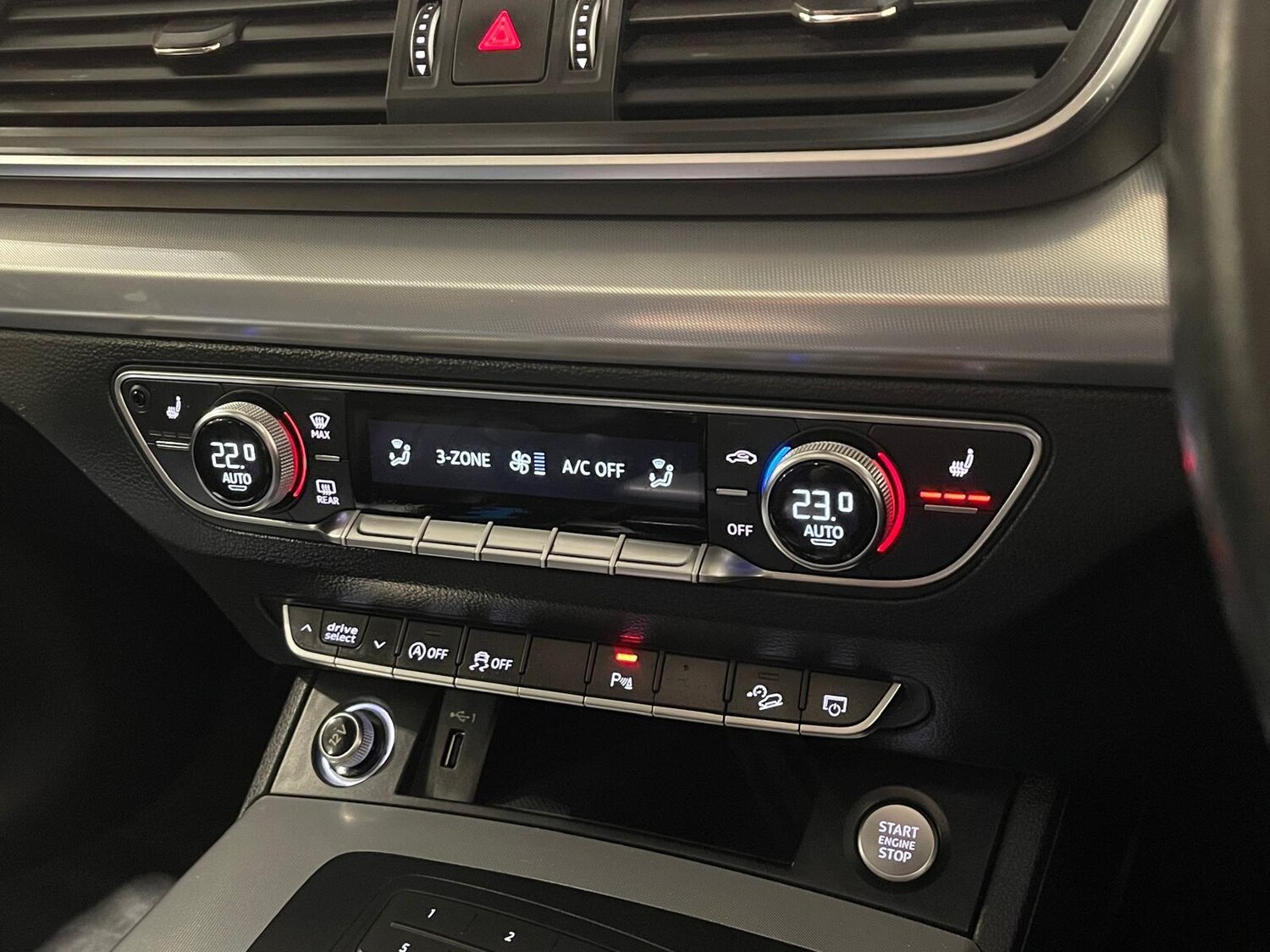 Used Audi Q5 2018 for sale - 76397911: Photo 80