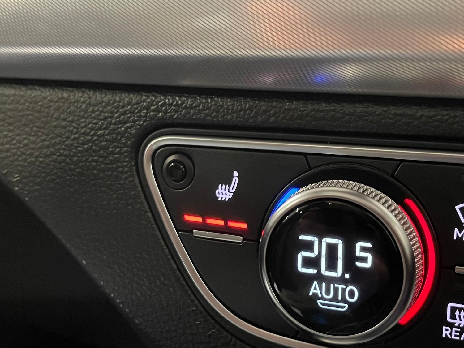 Used Audi Q5 2018 for sale - 76397911: Photo 81