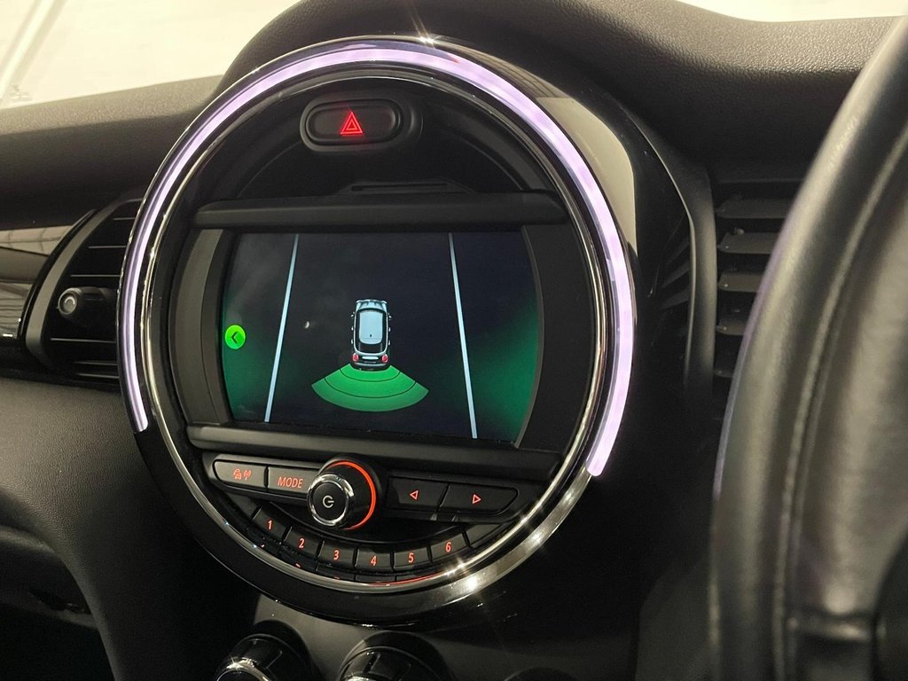 Used MINI Hatch 2018 for sale - 76900574: Photo 13