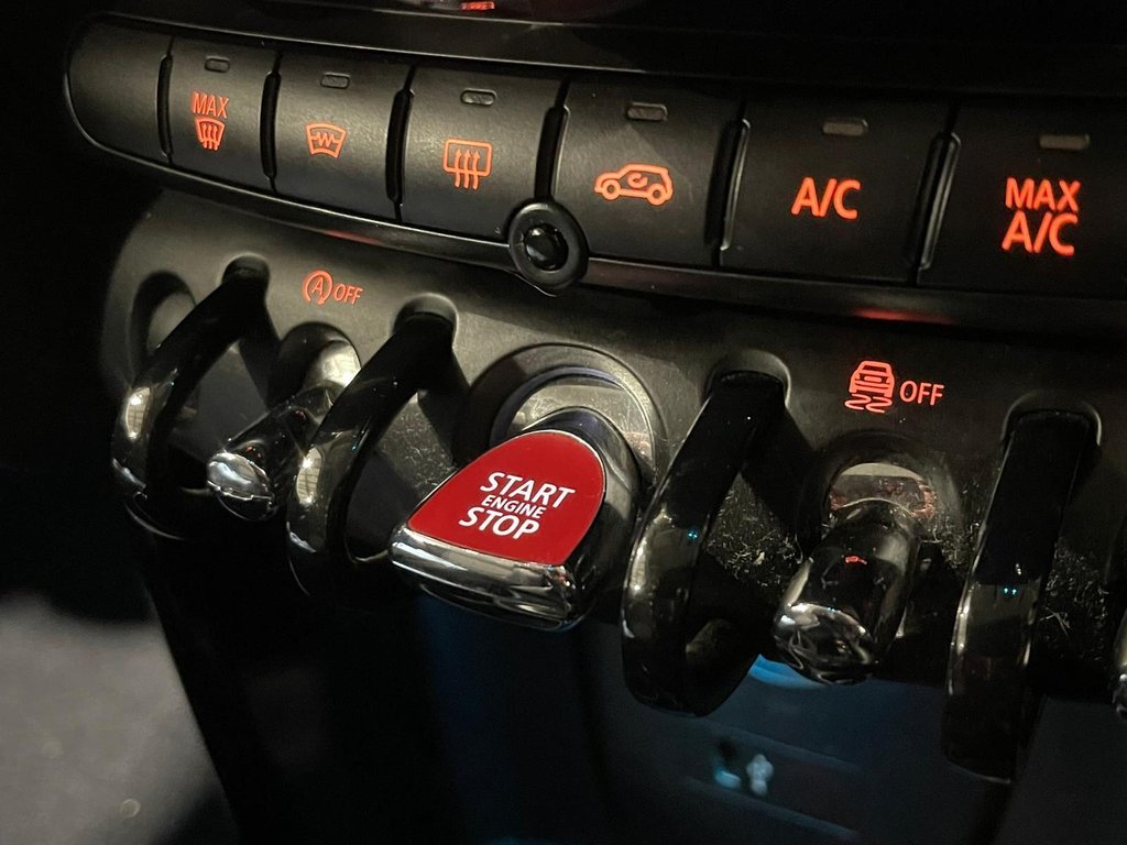 Used MINI Hatch 2018 for sale - 76900574: Photo 17