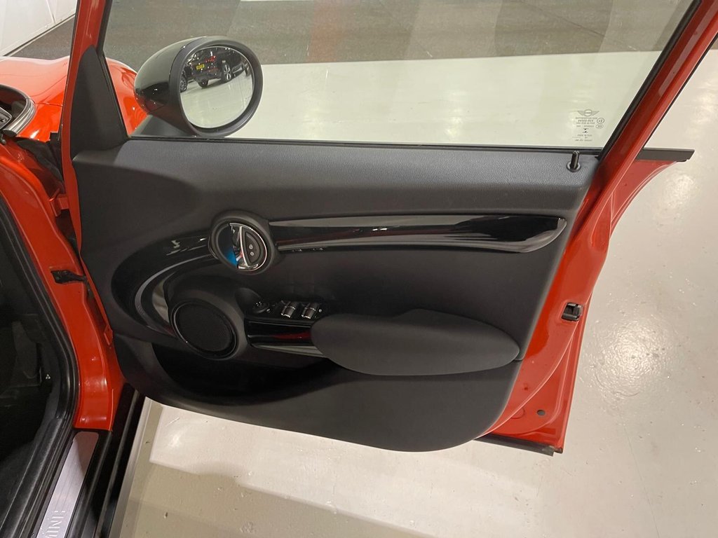 Used MINI Hatch 2018 for sale - 76900574: Photo 21