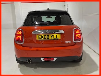 Used MINI Hatch 2018 for sale - 76900574: Photo