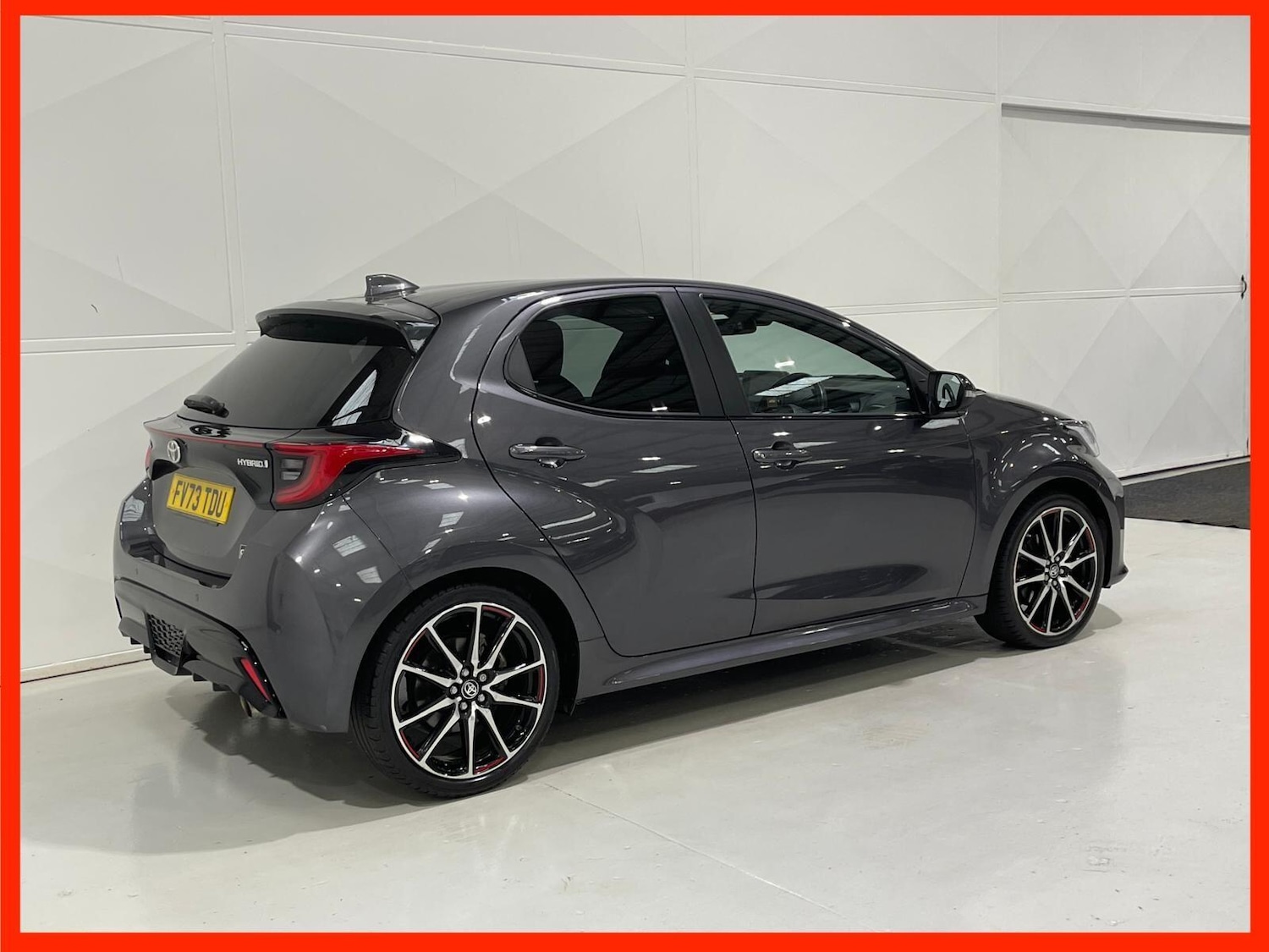 Used Toyota Yaris 2023 for sale - 76398731: Photo 3