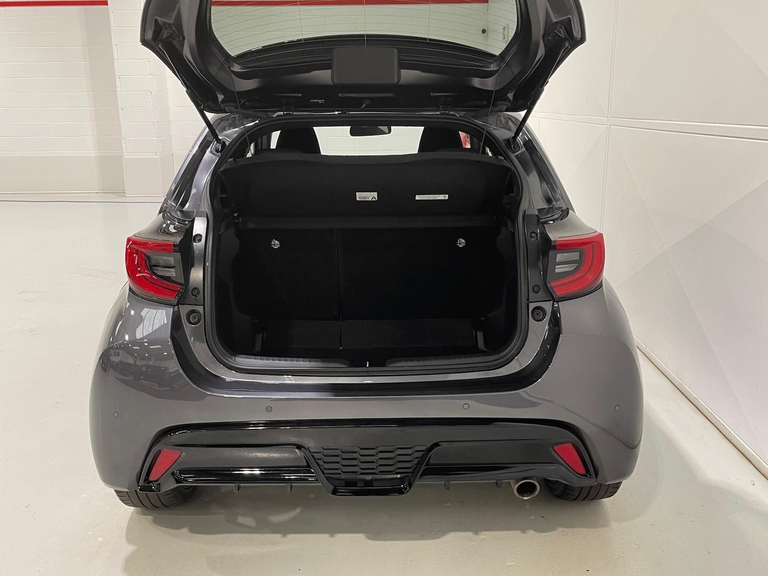 Used Toyota Yaris 2023 for sale - 76398731: Photo 50