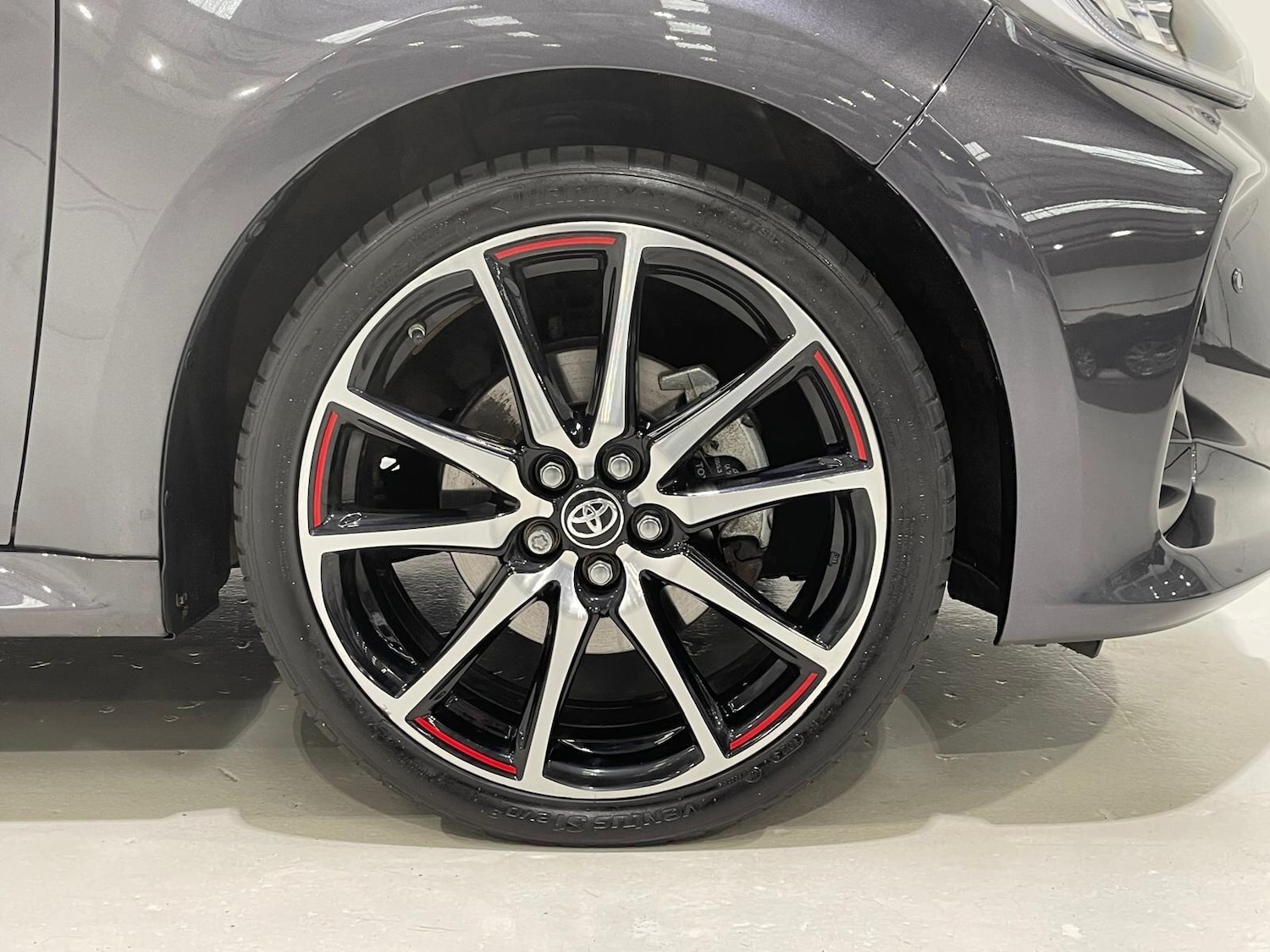 Used Toyota Yaris 2023 for sale - 76398731: Photo 51