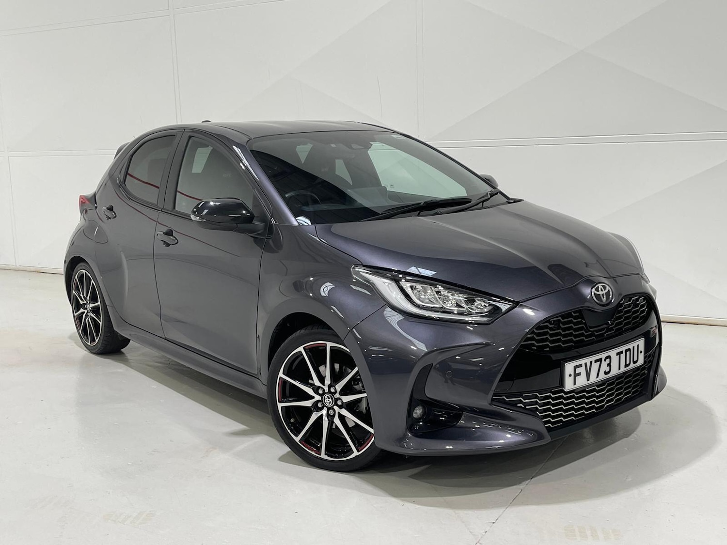 Used Toyota Yaris 2023 for sale - 76398731: Photo 61