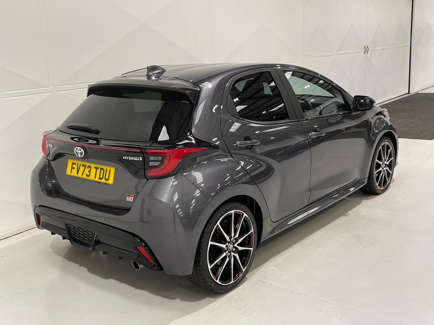 Used Toyota Yaris 2023 for sale - 76398731: Photo 97