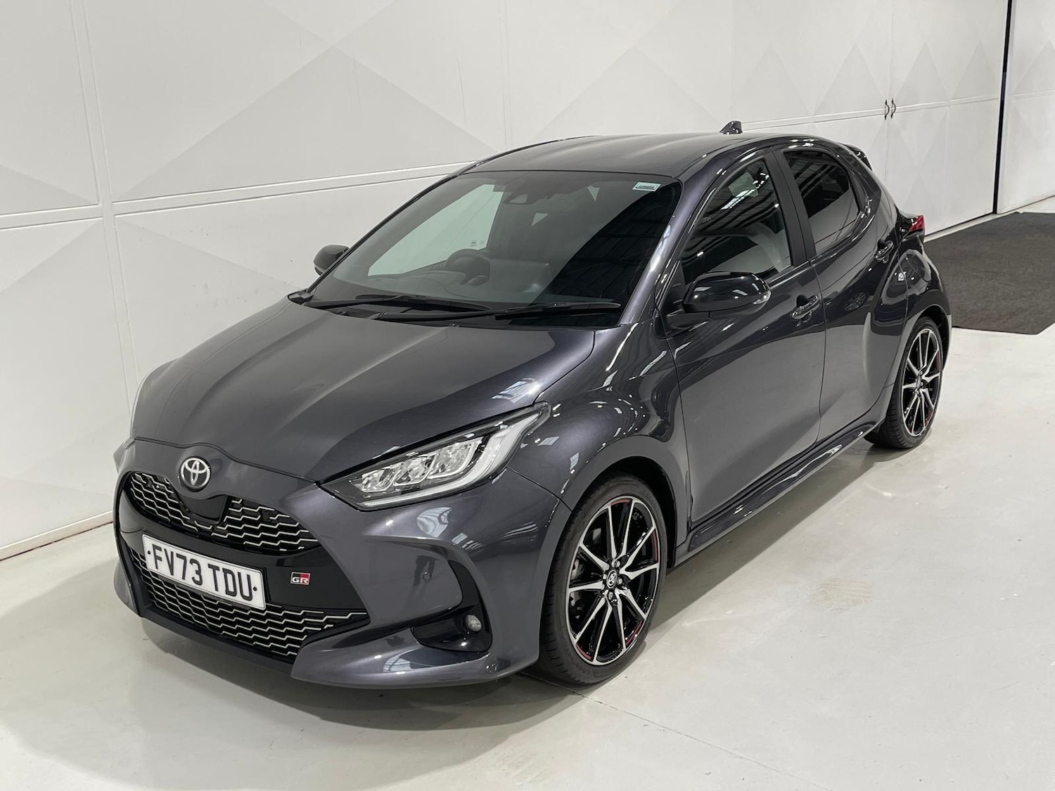 Used Toyota Yaris 2023 for sale - 76398731: Photo 99