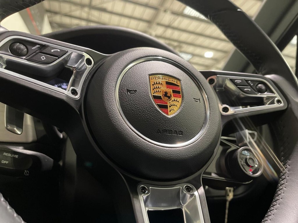 Used Porsche Macan 2018 for sale - 76481813: Photo 28