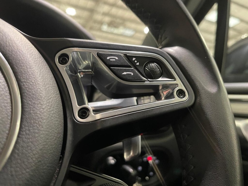 Used Porsche Macan 2018 for sale - 76481813: Photo 29