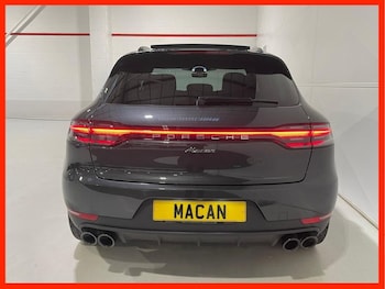 Used Porsche Macan 2018 for sale - 76481813: Photo