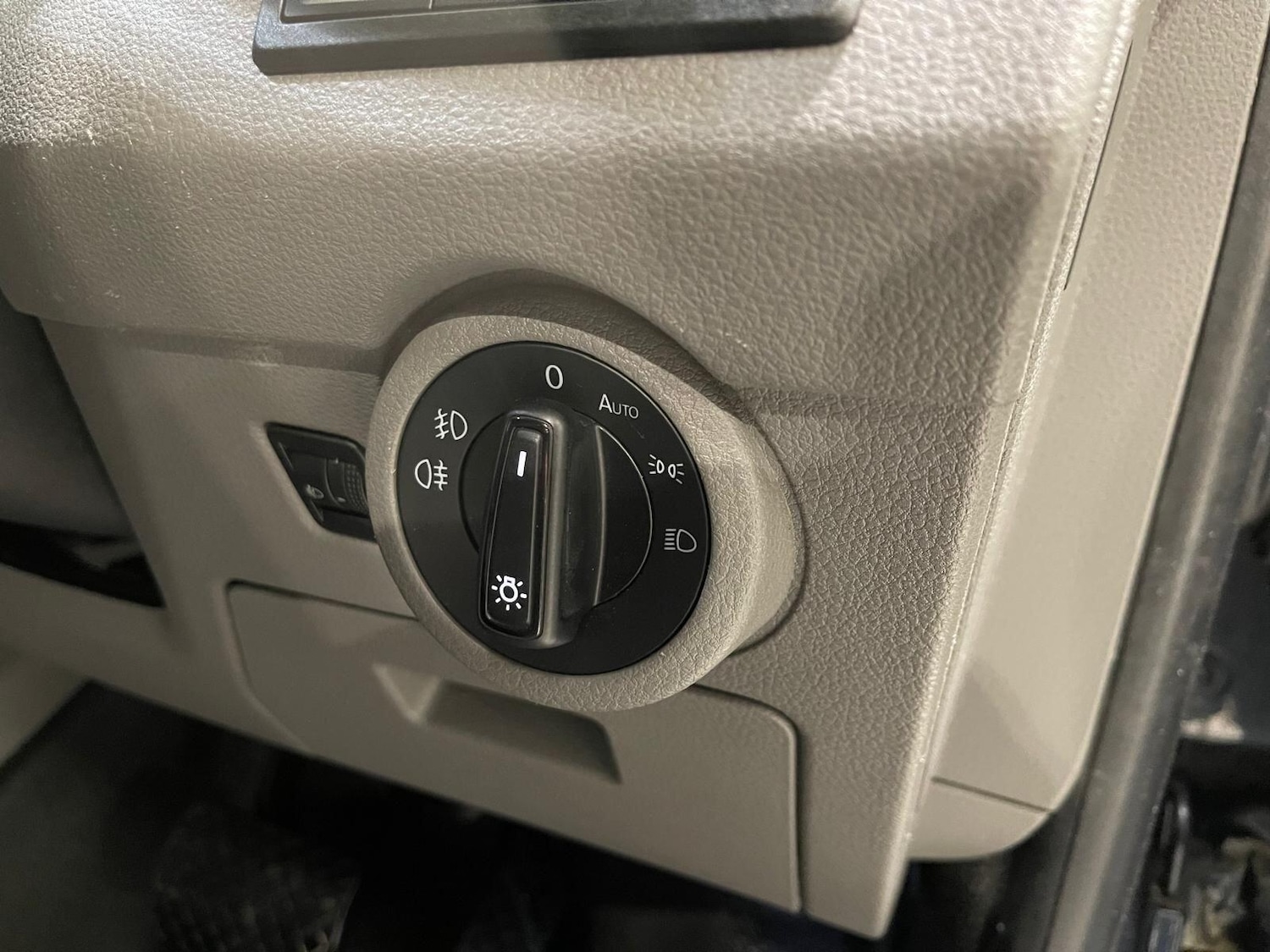 Used Volkswagen Transporter 2020 for sale - 76398110: Photo 24