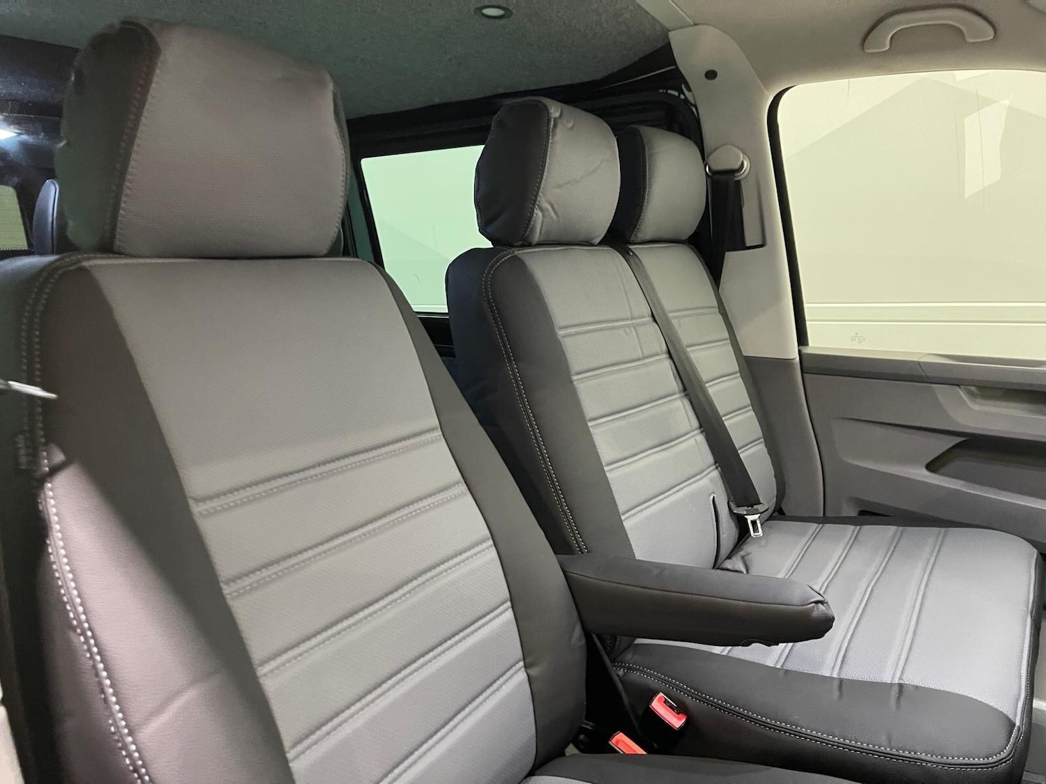 Used Volkswagen Transporter 2020 for sale - 76398110: Photo 28