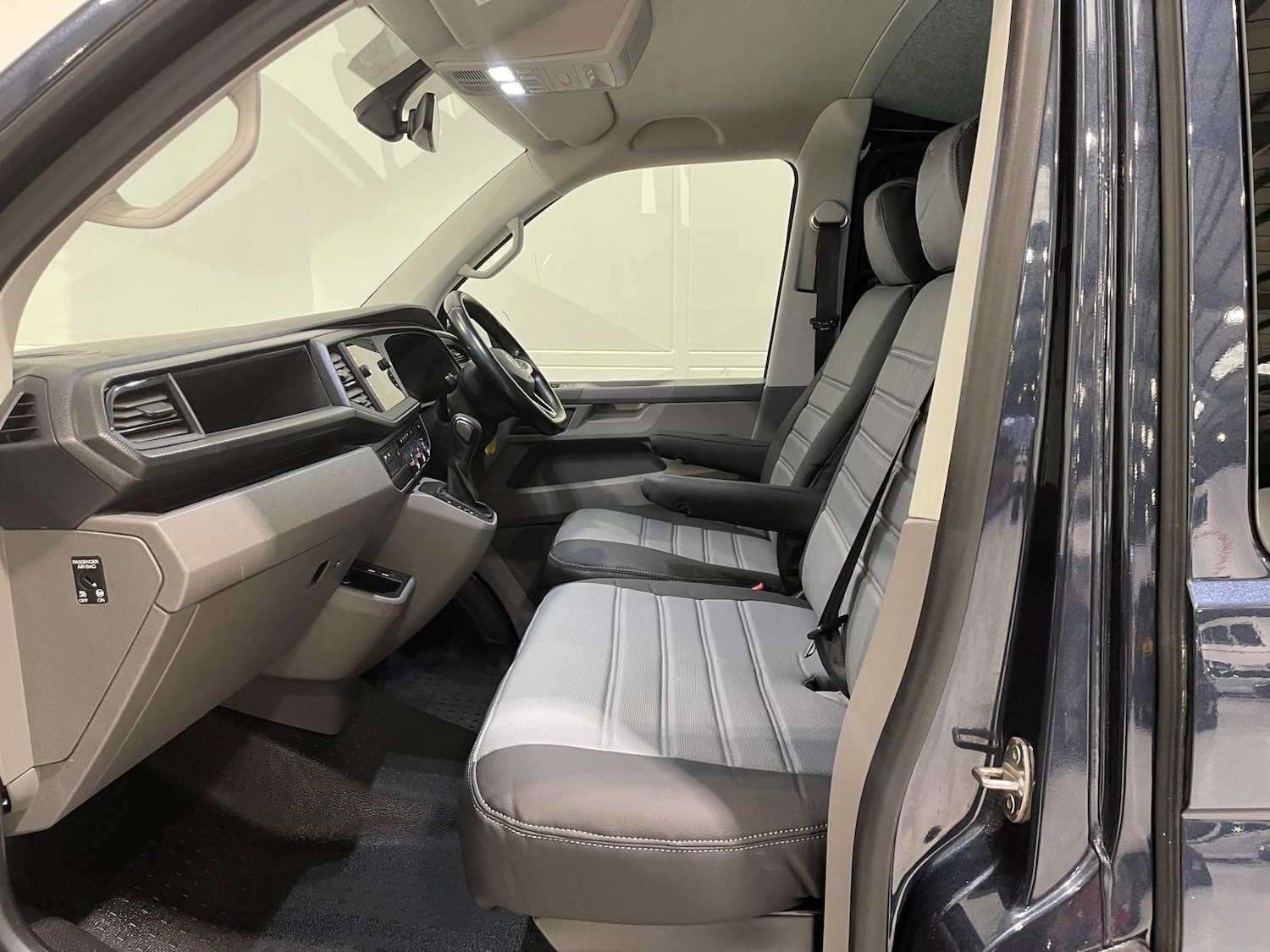 Used Volkswagen Transporter 2020 for sale - 76398110: Photo 30