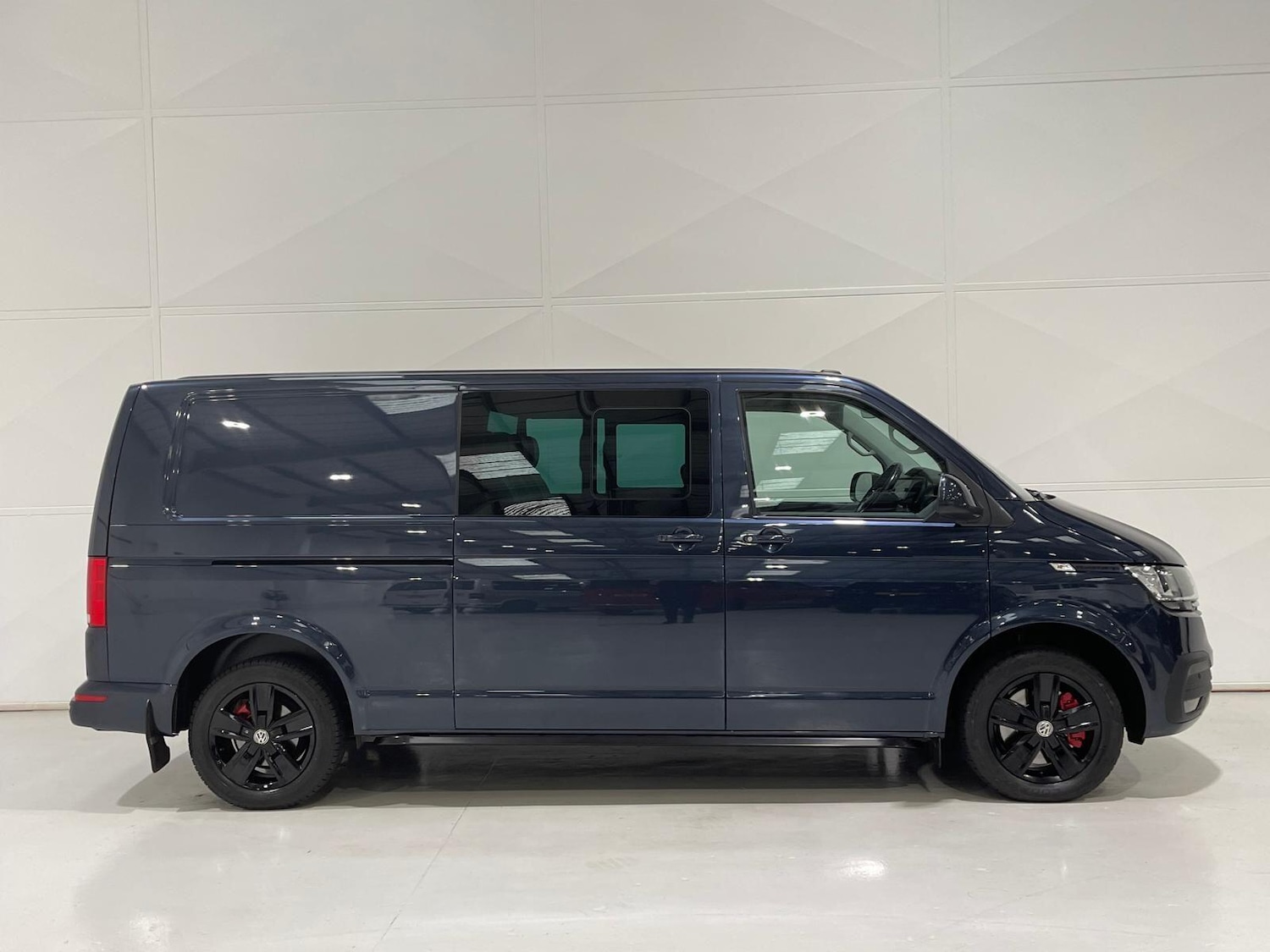 Used Volkswagen Transporter 2020 for sale - 76398110: Photo 58