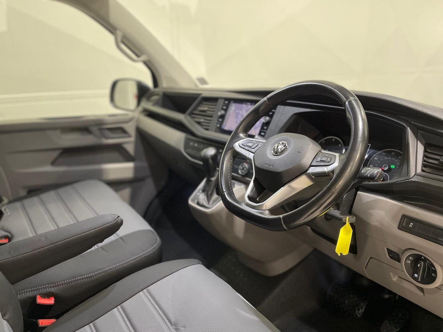 Used Volkswagen Transporter 2020 for sale - 76398110: Photo 66