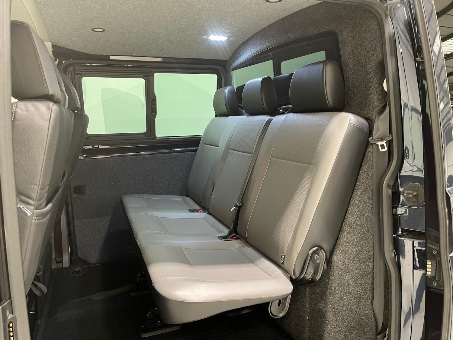 Used Volkswagen Transporter 2020 for sale - 76398110: Photo 89