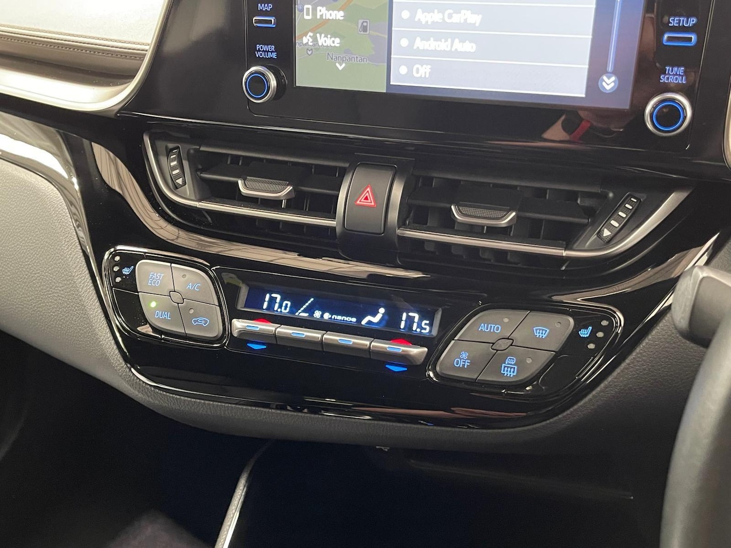 Used Toyota C-HR 2021 for sale - 76397912: Photo 17