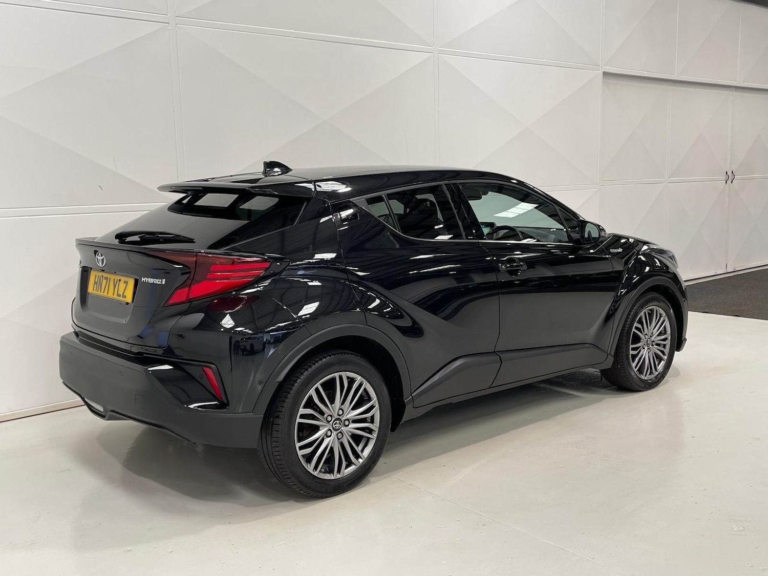Used Toyota C-HR 2021 for sale - 76397912: Photo 63
