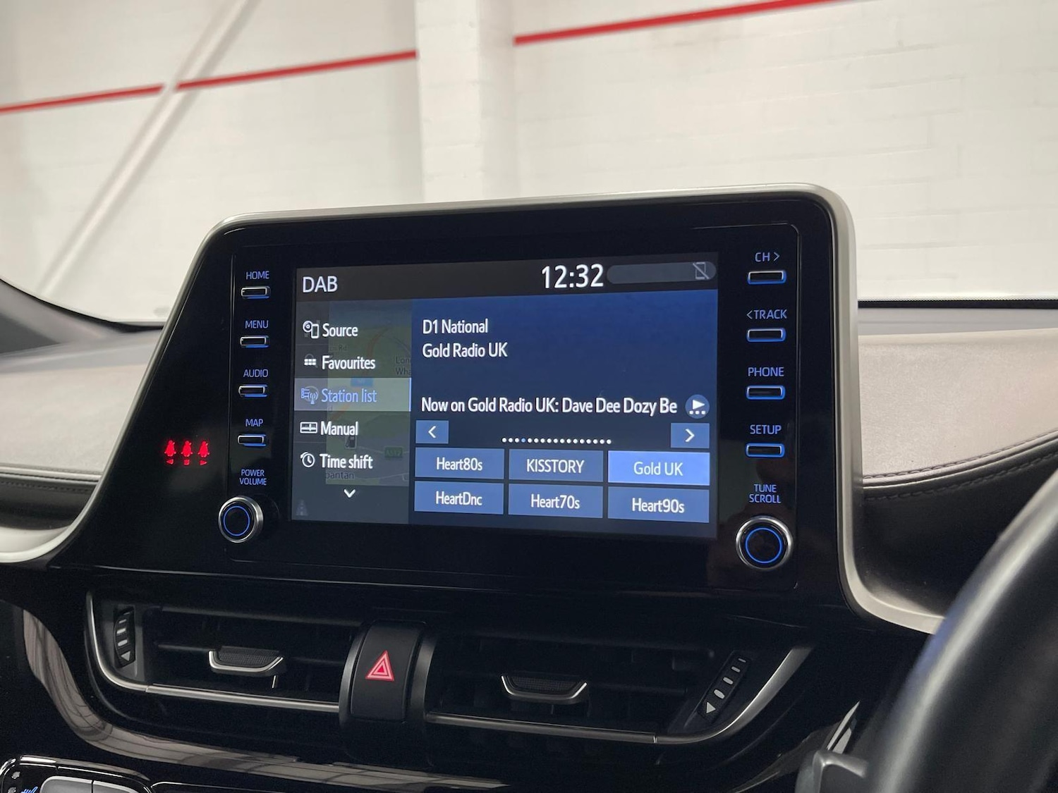 Used Toyota C-HR 2021 for sale - 76397912: Photo 74