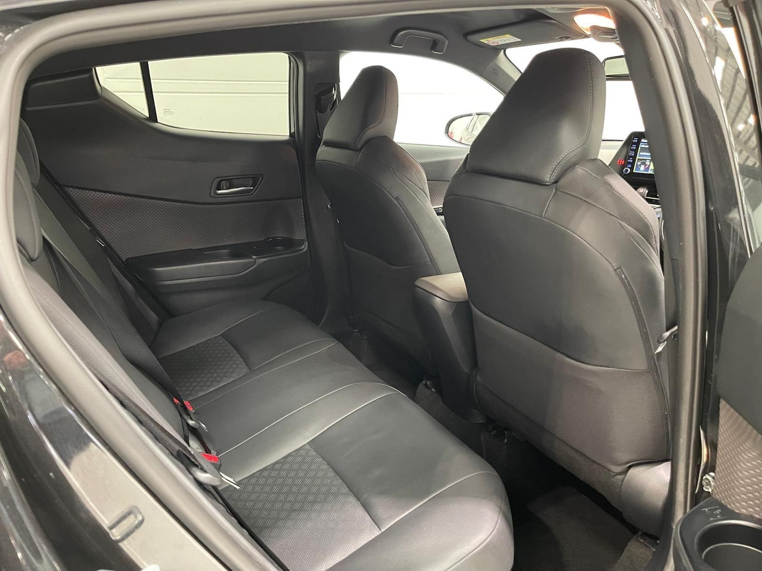 Used Toyota C-HR 2021 for sale - 76397912: Photo 94