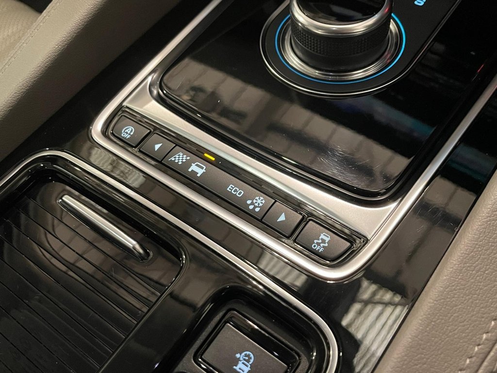 Used Jaguar F-Pace 2018 for sale - 77451879: Photo 21