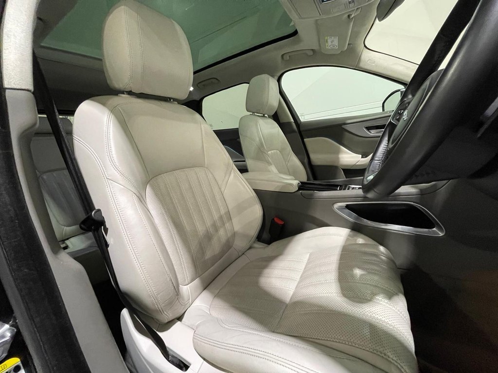Used Jaguar F-Pace 2018 for sale - 77451879: Photo 33