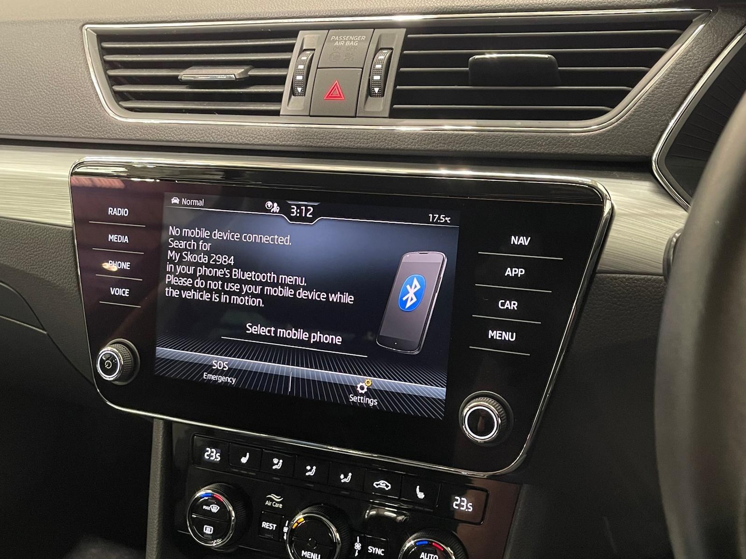 Used Skoda Superb 2021 for sale - 76398924: Photo 17