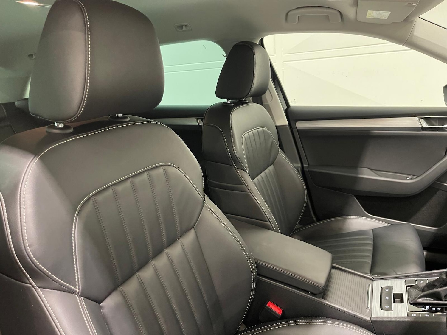 Used Skoda Superb 2021 for sale - 76398924: Photo 91