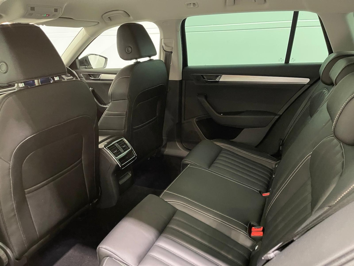 Used Skoda Superb 2021 for sale - 76398924: Photo 96