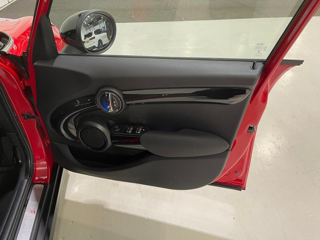 Used MINI Hatch 2019 for sale - 77122276: Photo 24