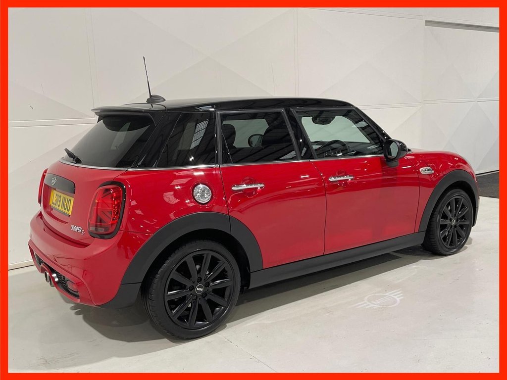 Used MINI Hatch 2019 for sale - 77122276: Photo 3