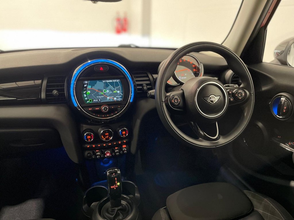 Used MINI Hatch 2019 for sale - 77122276: Photo 32