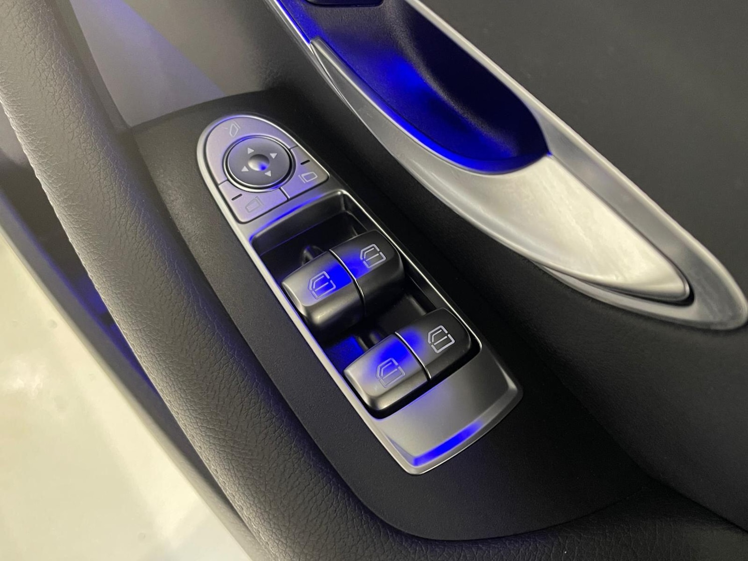 Used Mercedes-Benz E Class 2021 for sale - 76398575: Photo 28