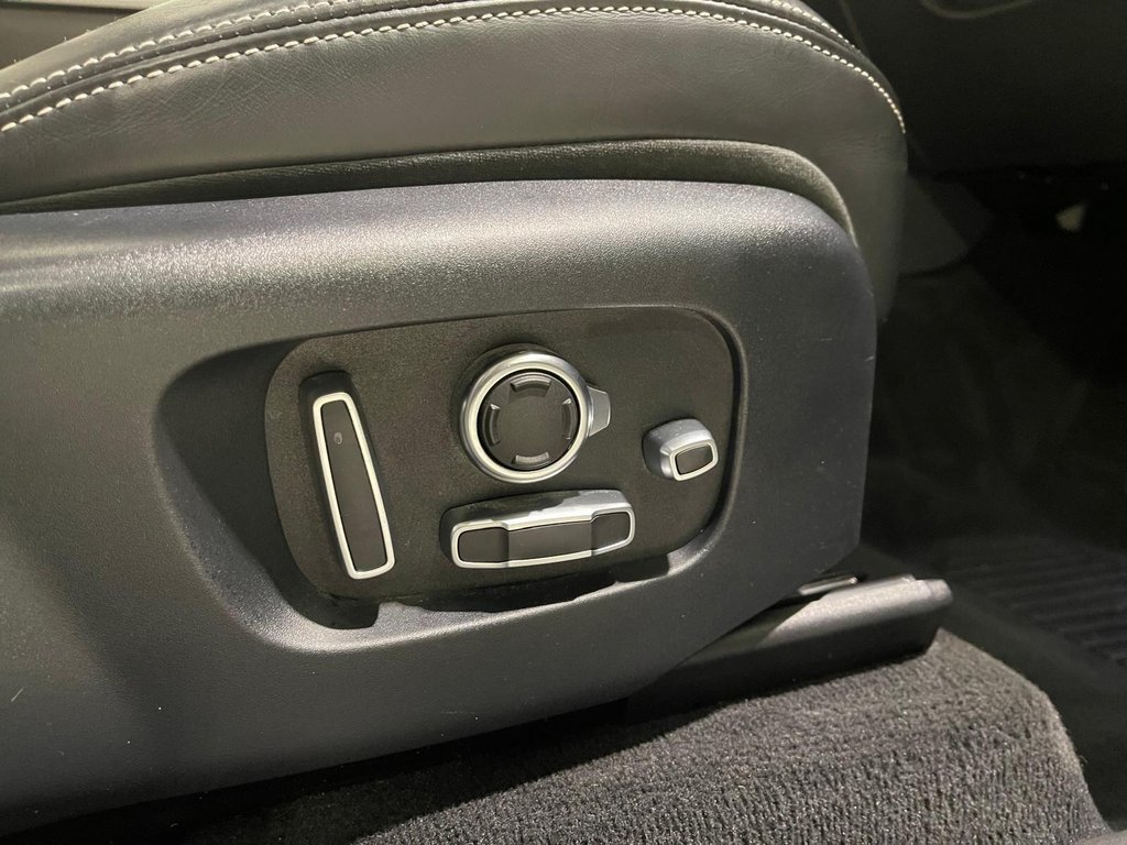 Used Land Rover Range Rover Velar 2018 for sale - 77089330: Photo 26