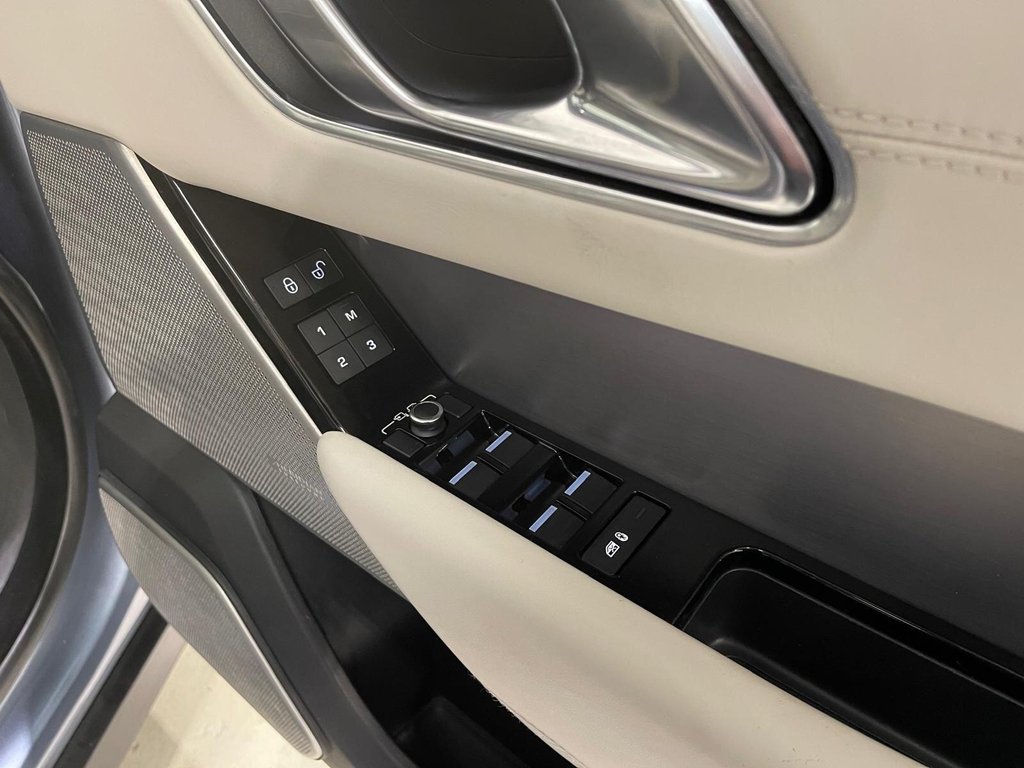 Used Land Rover Range Rover Velar 2018 for sale - 77089330: Photo 28