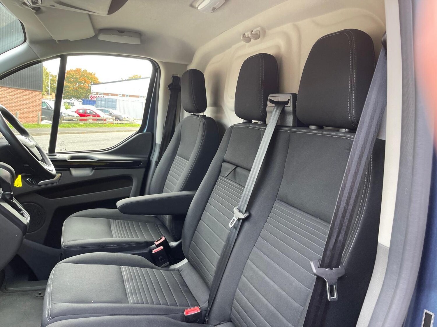 Used Ford Transit Custom 2023 for sale - 76432181: Photo 76