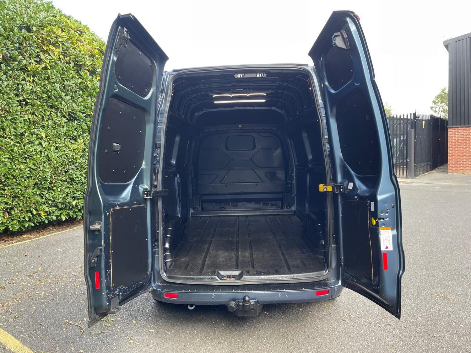 Used Ford Transit Custom 2023 for sale - 76432181: Photo 87