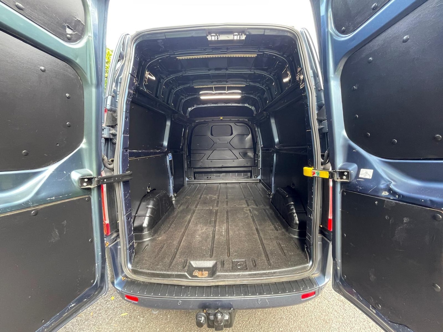 Used Ford Transit Custom 2023 for sale - 76432181: Photo 88