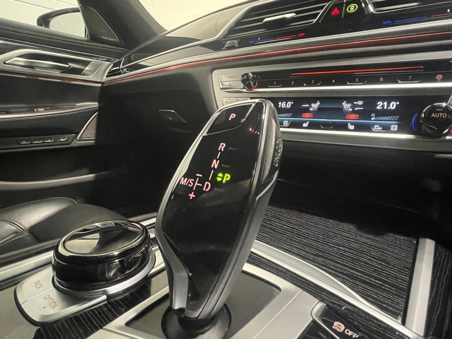 Used BMW 7 Series 2018 for sale - 76399050: Photo 27