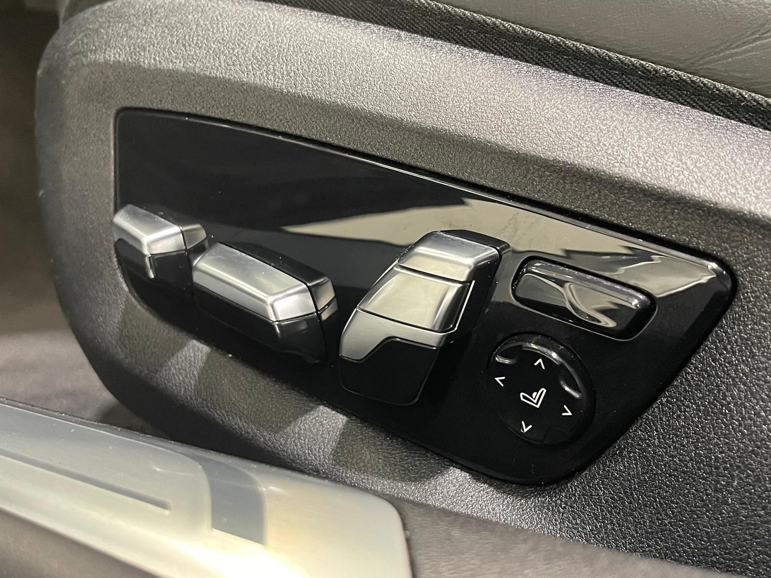 Used BMW 7 Series 2018 for sale - 76399050: Photo 33