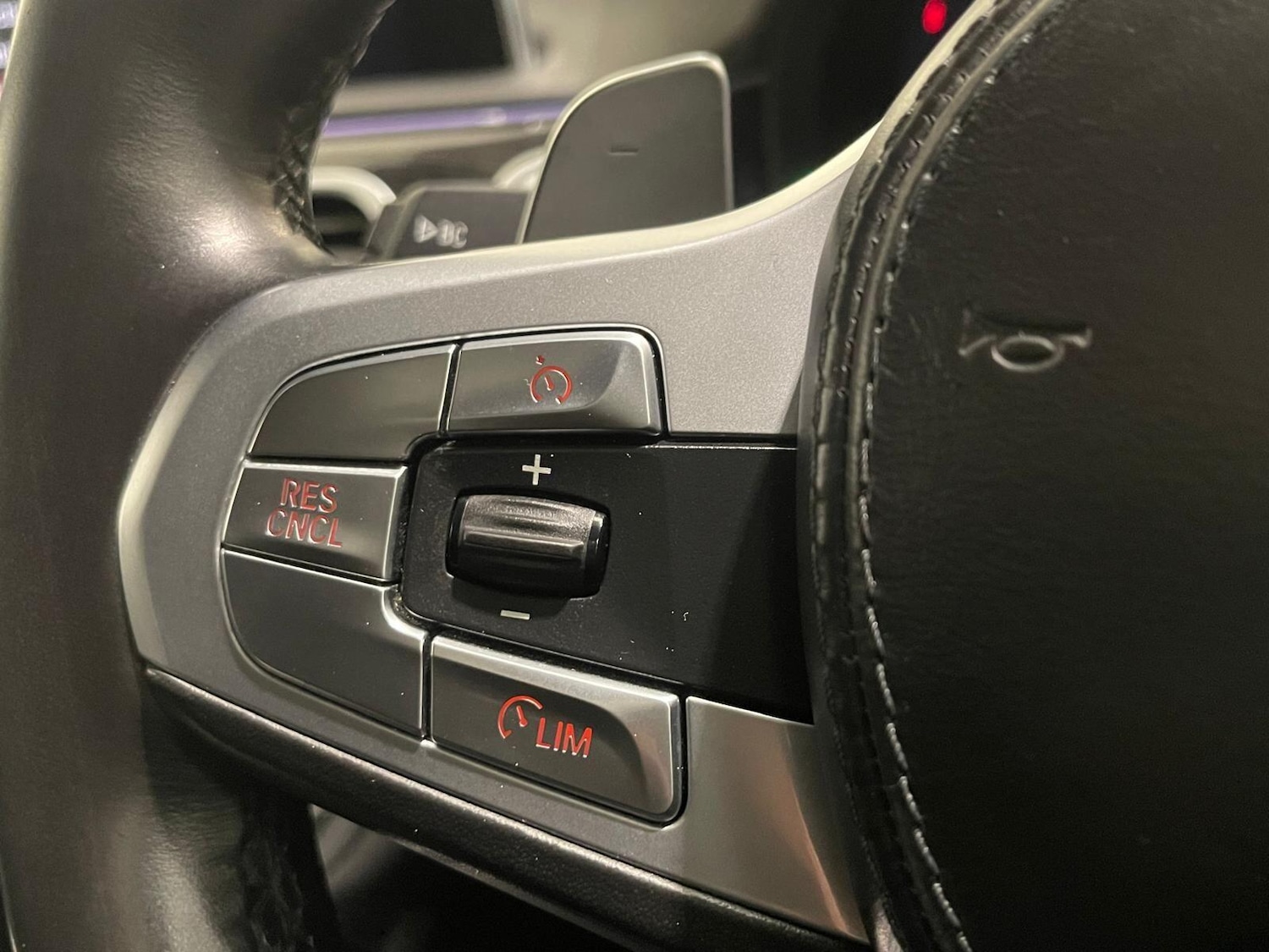 Used BMW 7 Series 2018 for sale - 76399050: Photo 95