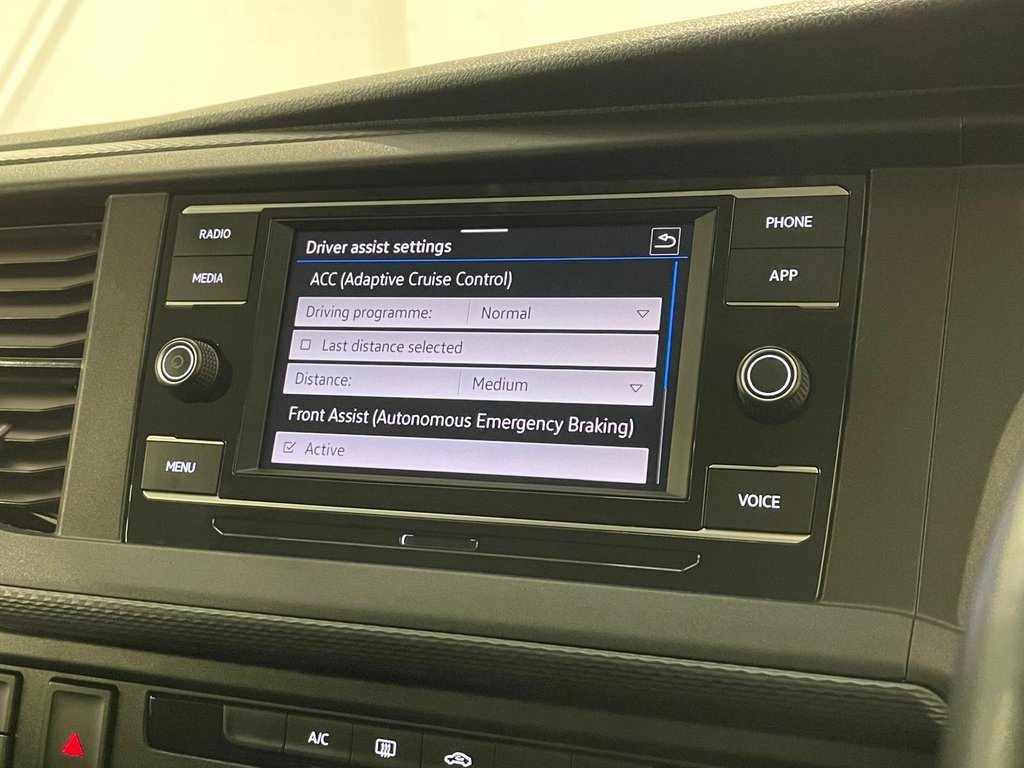 Used Volkswagen Transporter 2023 for sale - 77620921: Photo 15